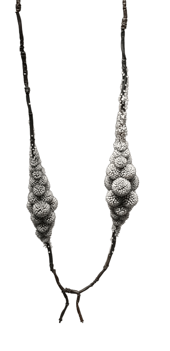 Lemitca necklace by Sam Tho Duong in 2012, made of plastic, nylon, and onyx gems.