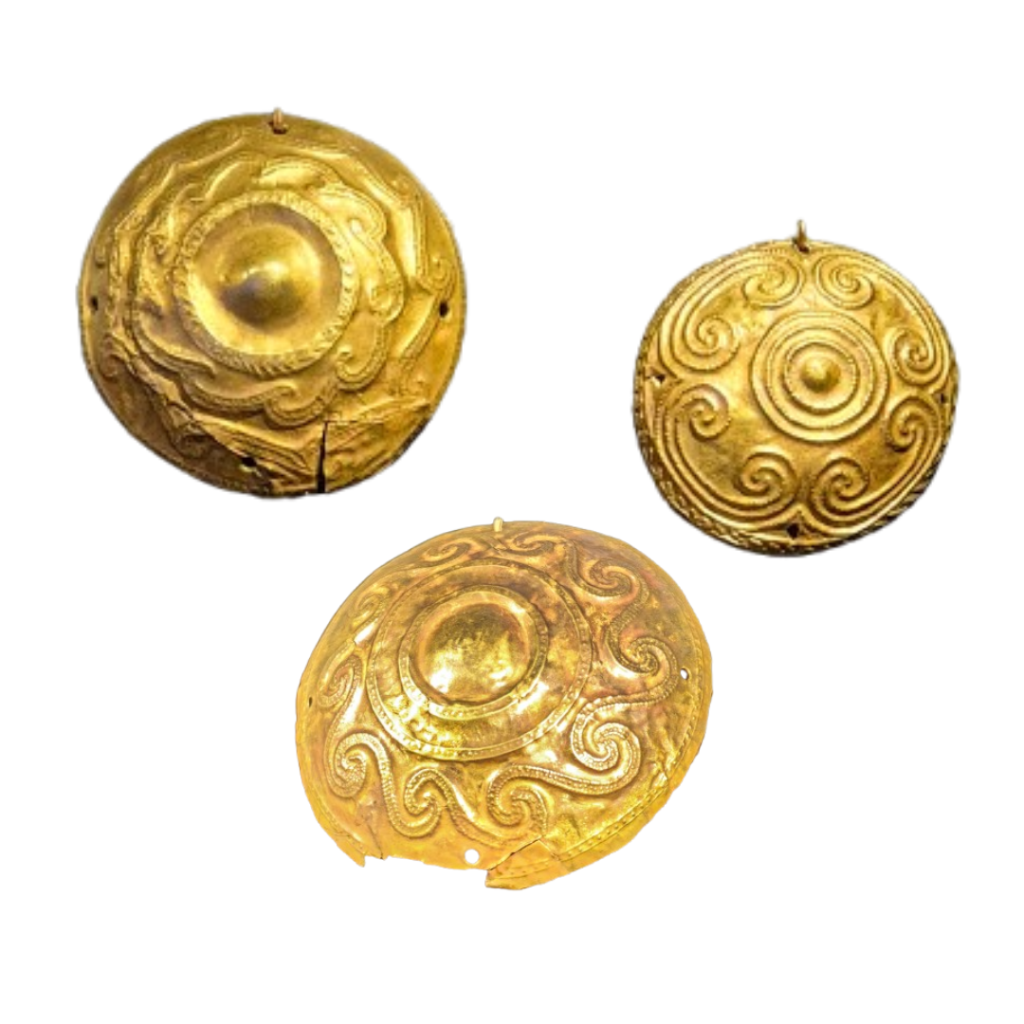 DMA002 DACIA GOLD ORNAMENTAL DISC FROM HOARD OF SACUIENI 2000 1500 BC