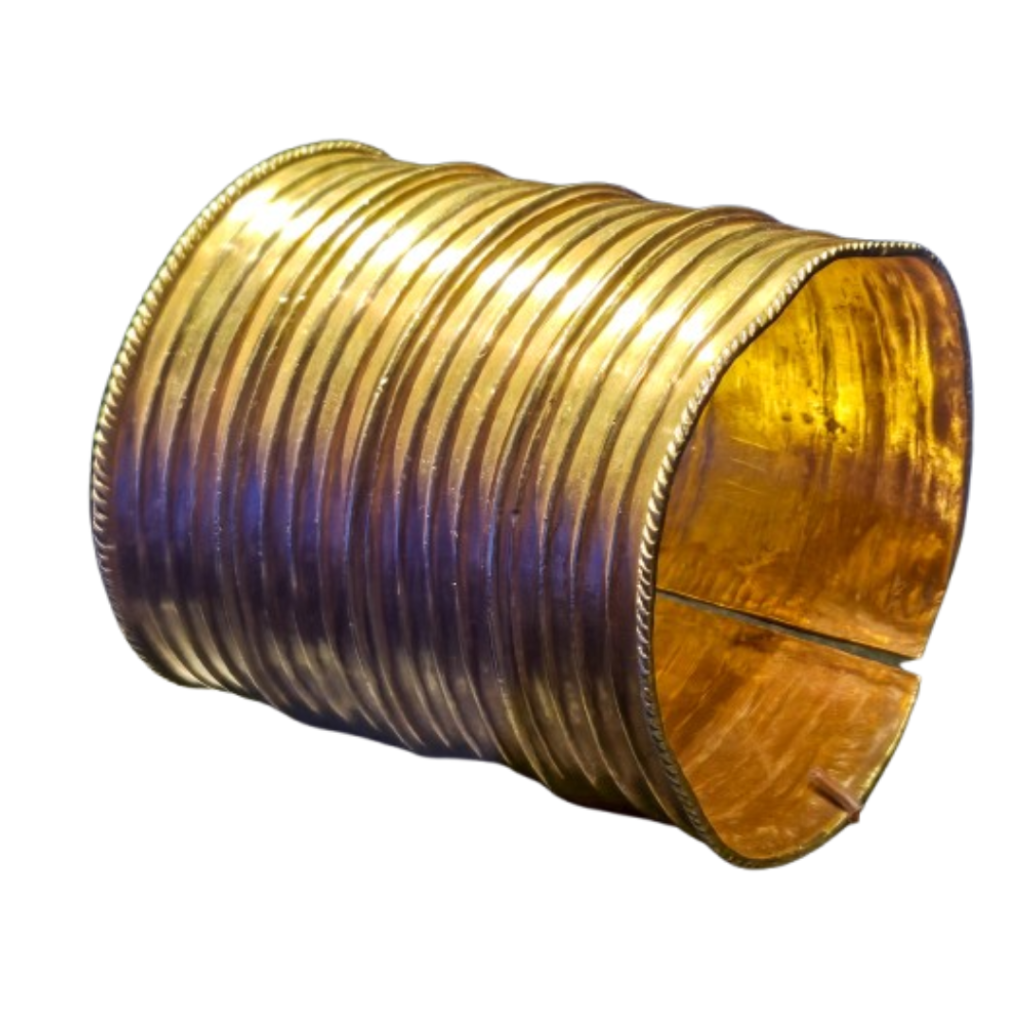 DMA008 1 DACIA GOLD BRACELET 1300 700BC