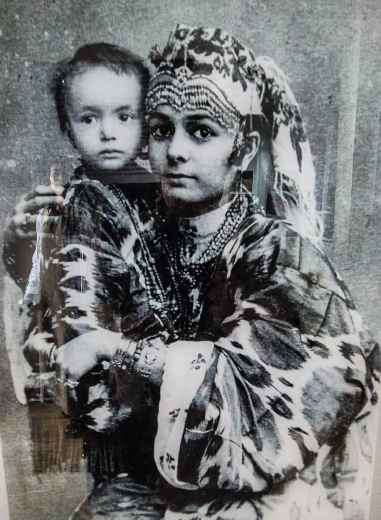 Young Uzbek woman wearing traditional Uzbek jewelry