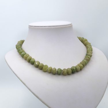 faceted serpentine necklace