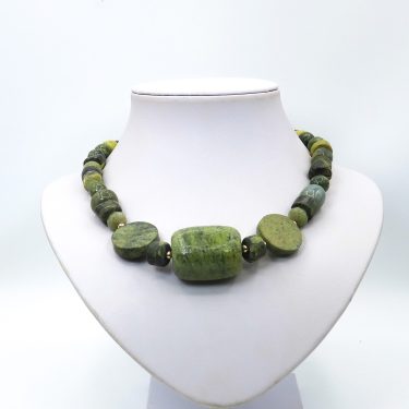 serpentine statement necklace