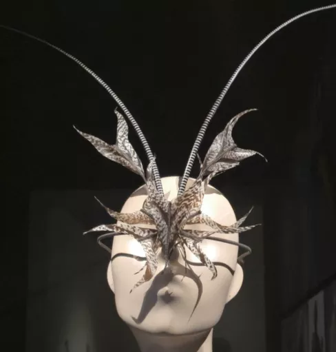 IRIS VAN HERPEN FACIAL JEWELRY