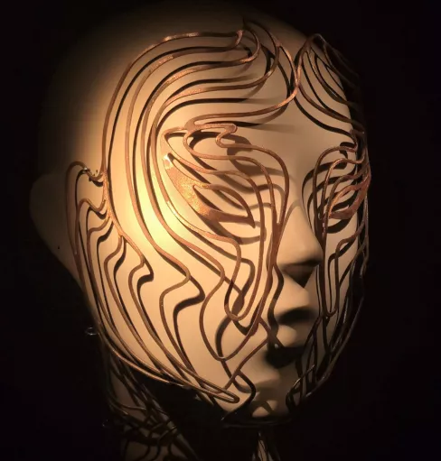 IRIS VAN HERPEN FULL FACIAL JEWELRY